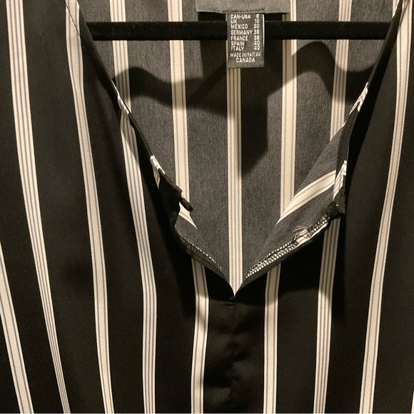 EUC Size 8 Frank Lyman Black & Gray Stripe Long Sleeve Tie Front Top - Picture 6 of 7